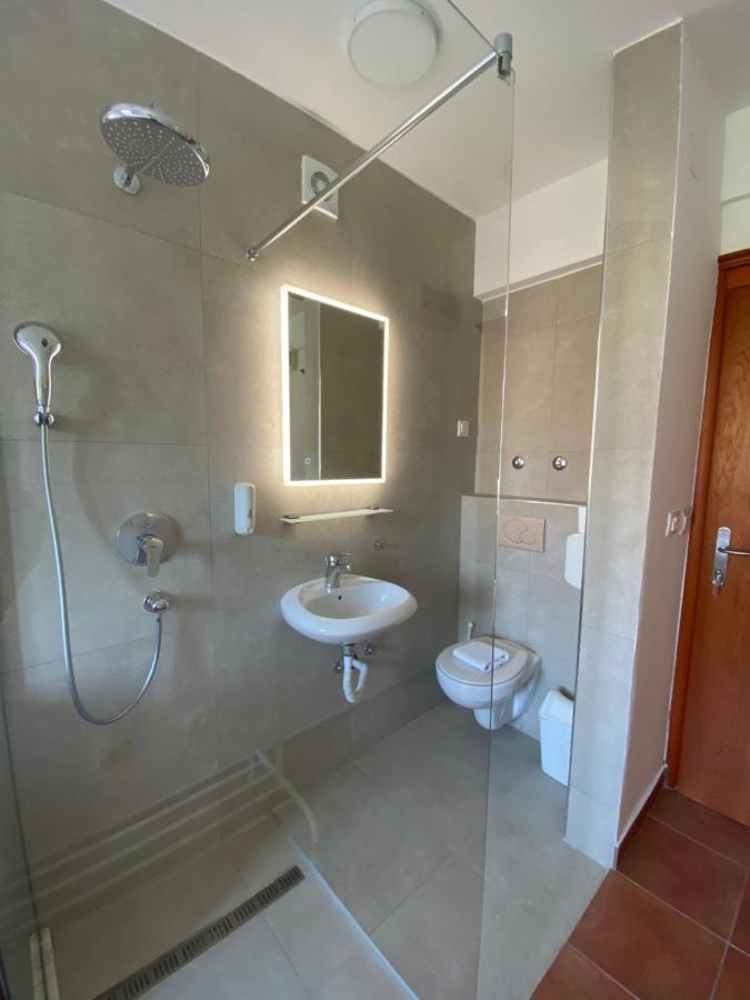 So Rooms City Centre Budva Buitenkant foto