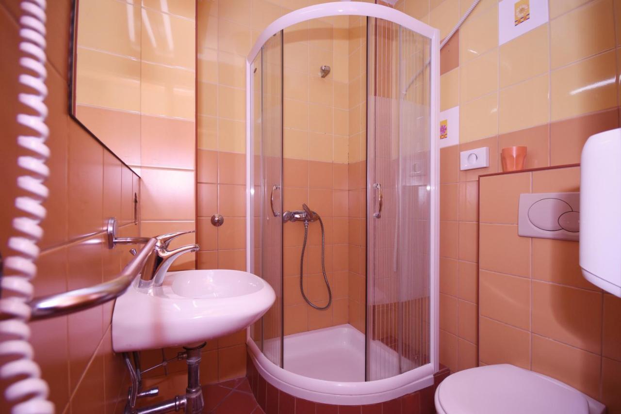 So Rooms City Centre Budva Buitenkant foto