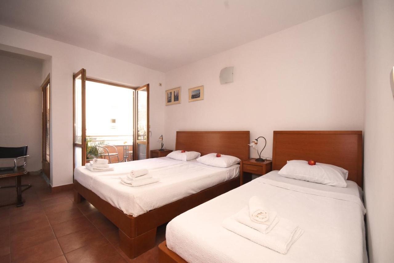 So Rooms City Centre Budva Buitenkant foto