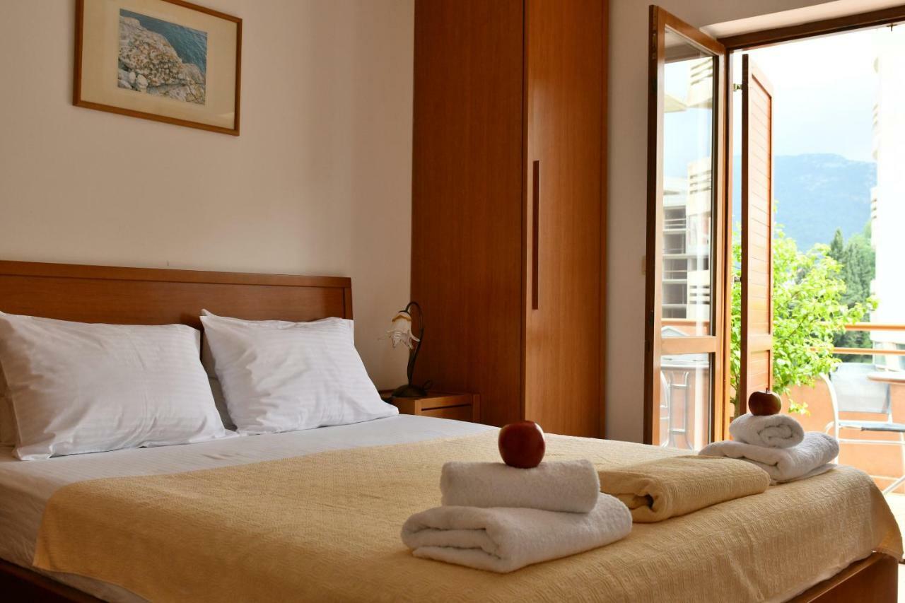 So Rooms City Centre Budva Buitenkant foto