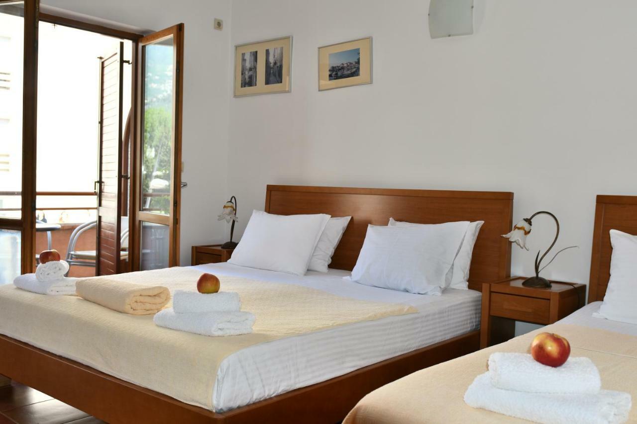 So Rooms City Centre Budva Buitenkant foto